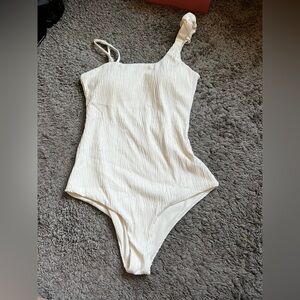 Mompossina Swimwear One Piece Bathing Suit in Ribbed Cream